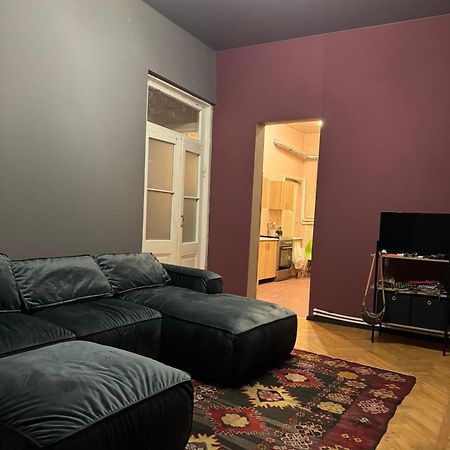 Апартаменти Freedom Square Flat Тбілісі Екстер'єр фото